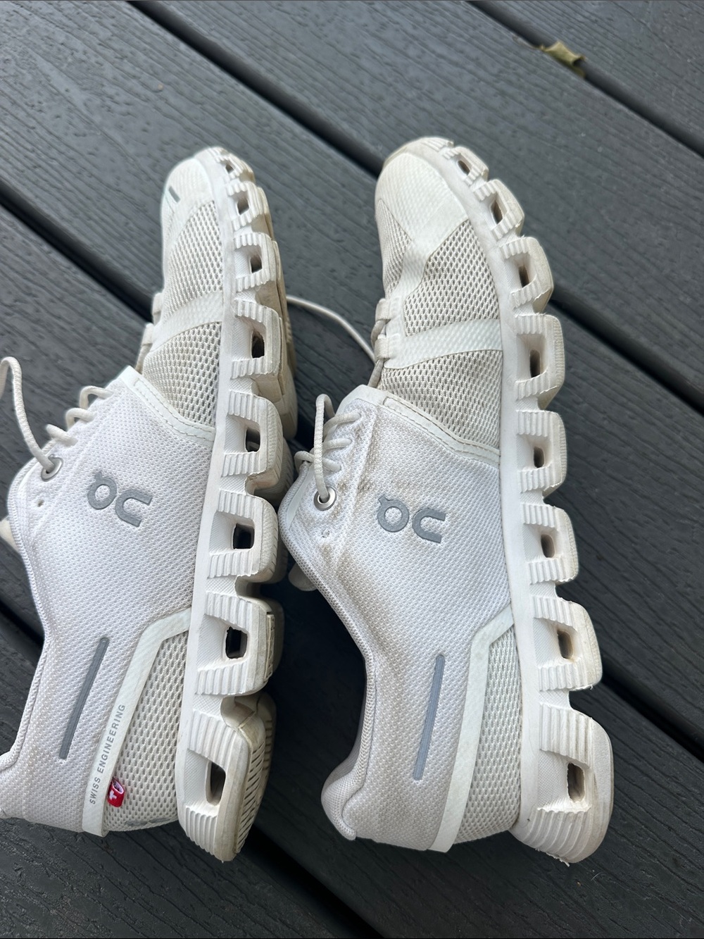 On Running Cloud 5  White Mesh Sneakers - Picture 5 of 10
